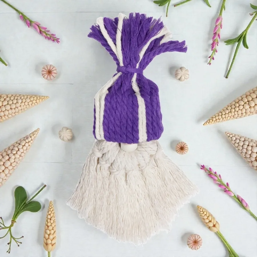 آویز بابانویل