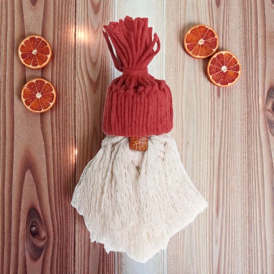 آویز بابانویل