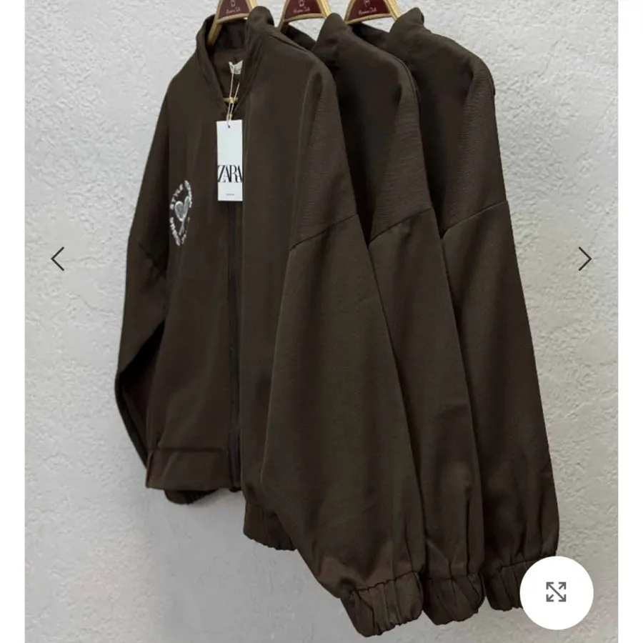 بامبر جکت طرح تنیس