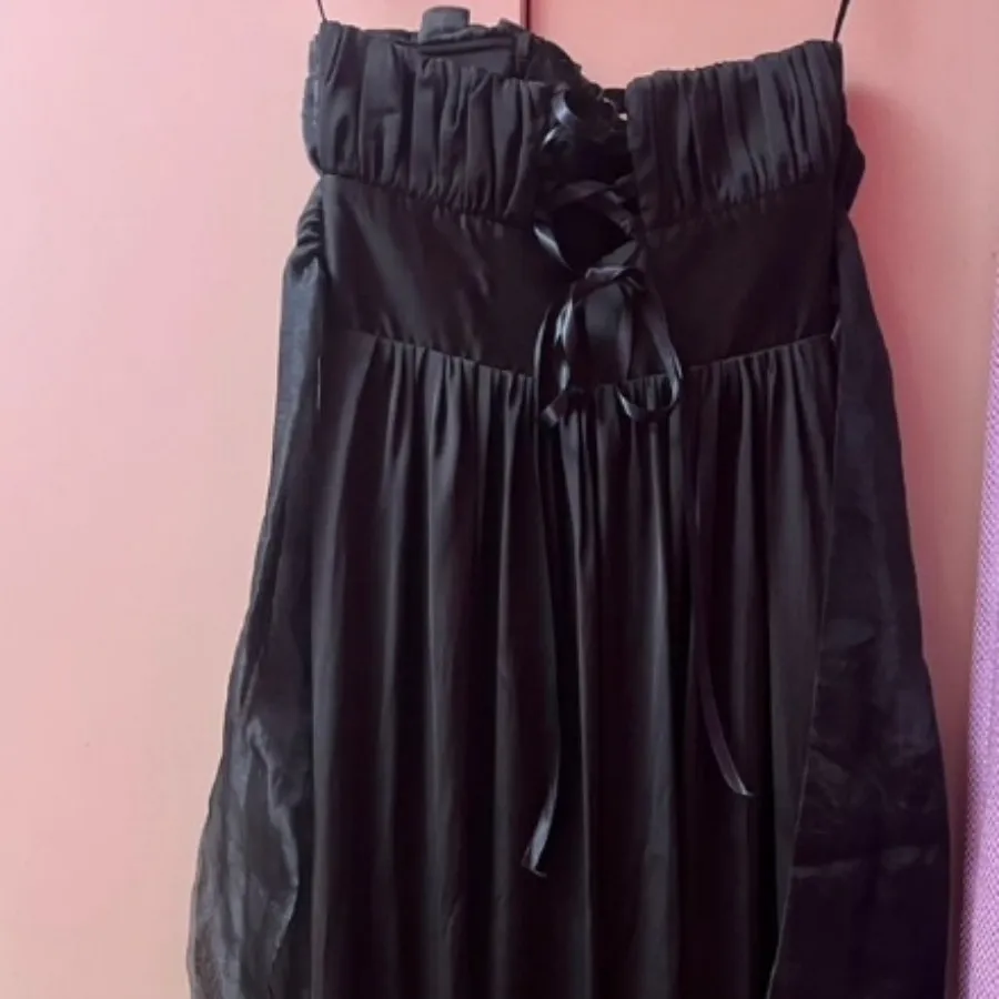 لباس‌ مجلسی مشکی