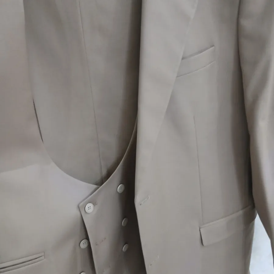 کت و شلوار و ژیله مردانه