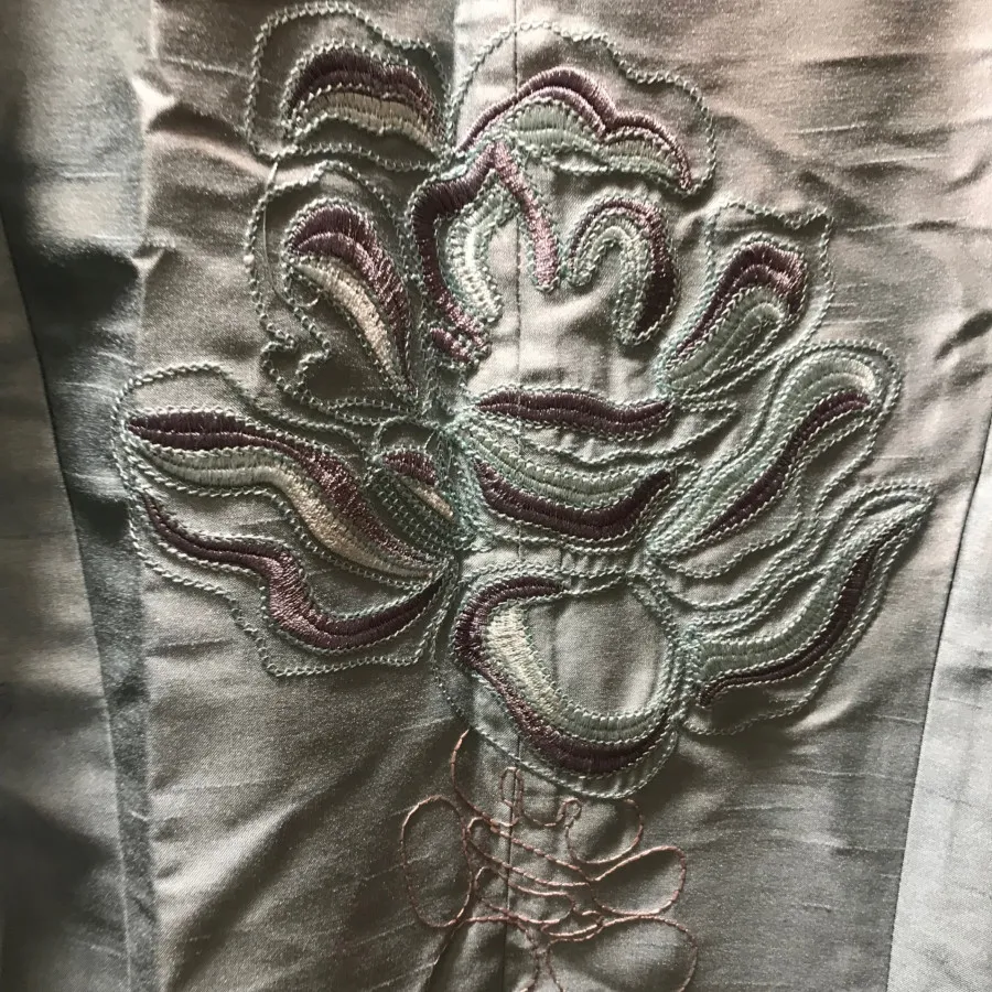 مانتو ابریشمی آبی درباری