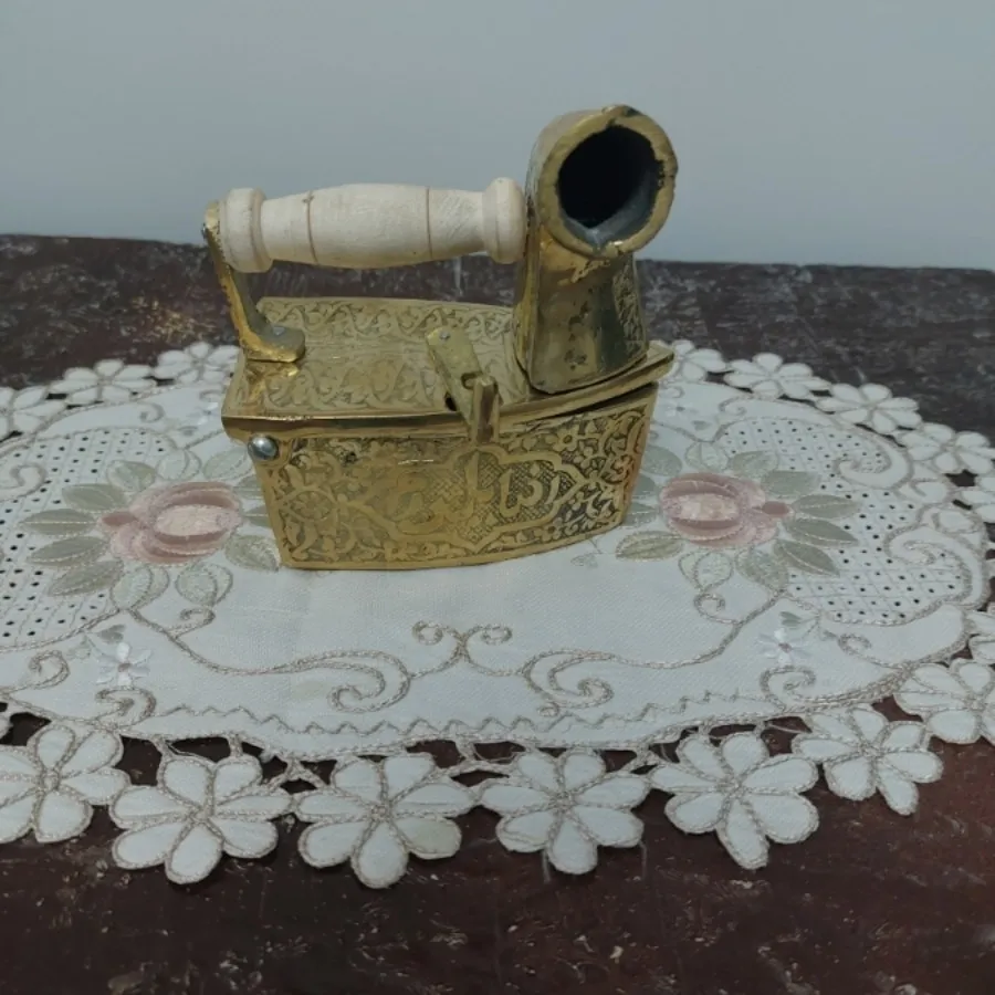 اتو ذغالی دودکش دار