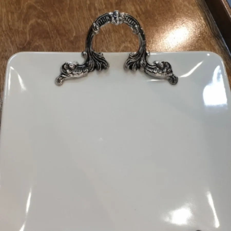 شیرینی خوری