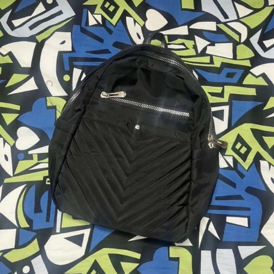 کوله پشتی جادار