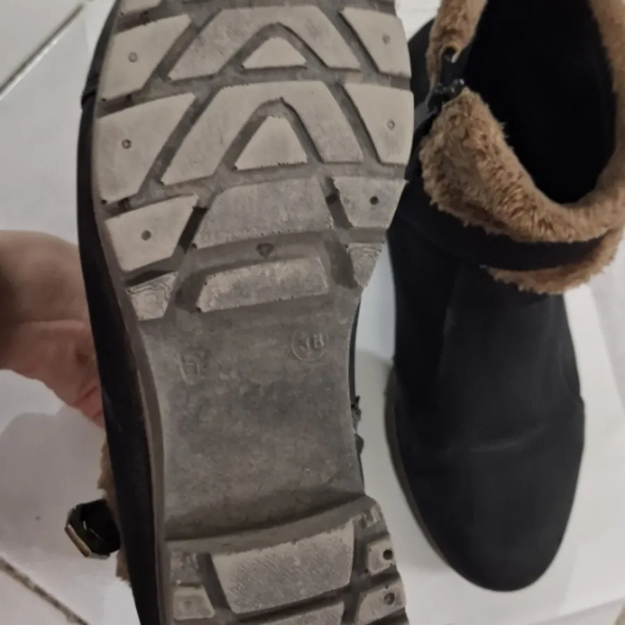 پوتین دخترانه زنانه