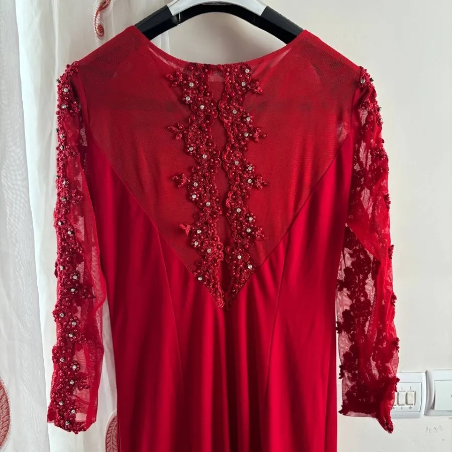 لباس مجلسی شب رنگ قرمز