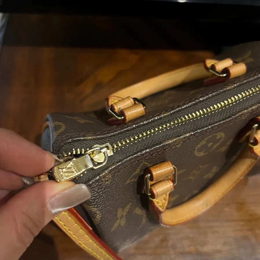 کیف لویی وتان