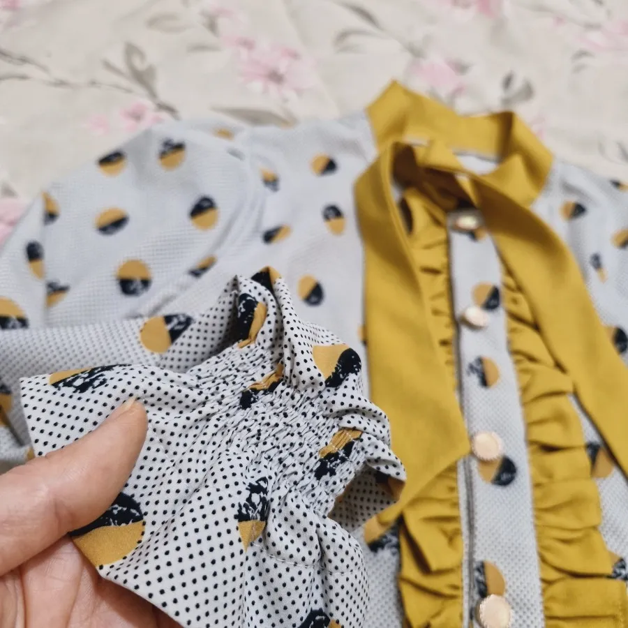 شومیز و دامن دخترانه