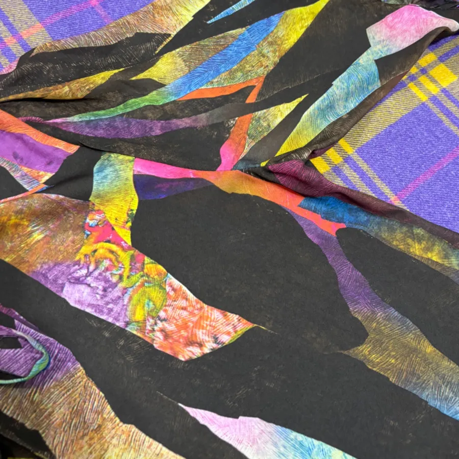 شومیز طرحدار