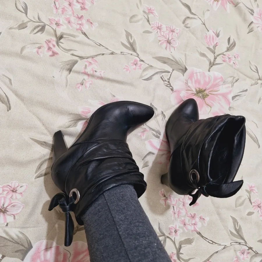 بوت مارک چرم اصلی