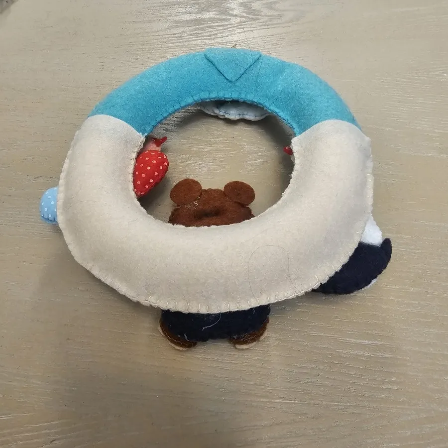 حلقه اتاق کودک 
نمدی