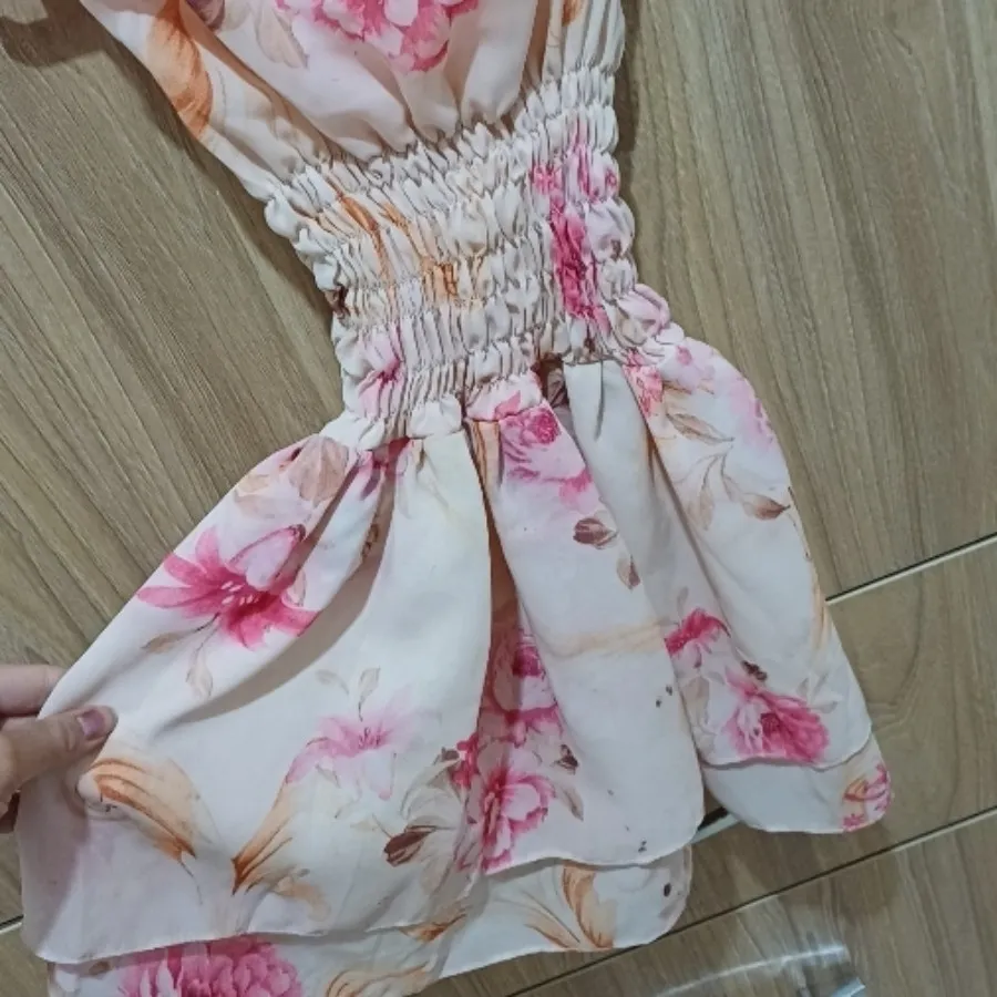 پیراهن دخترانه