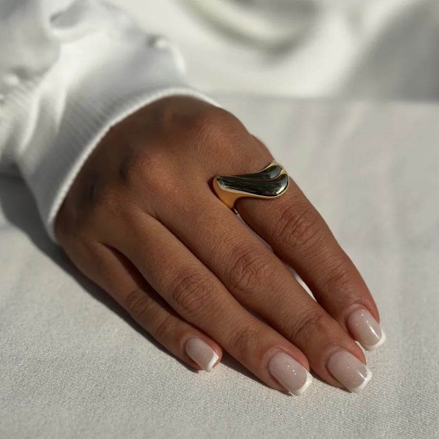 انگشتر طلایی ضد حساسیت