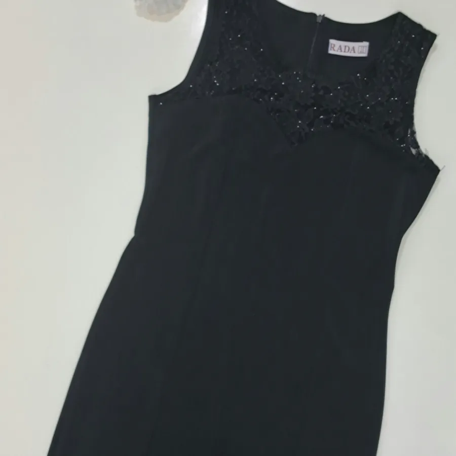 کت و سارافون مشکی و زرشکی