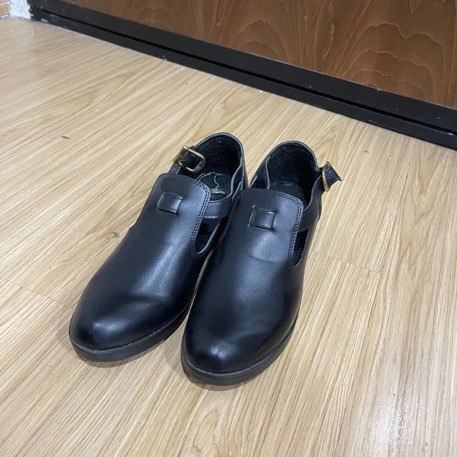 کفش راحتی شیک