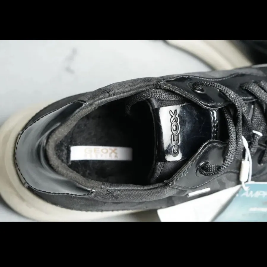 کتونی Geox اورجینال