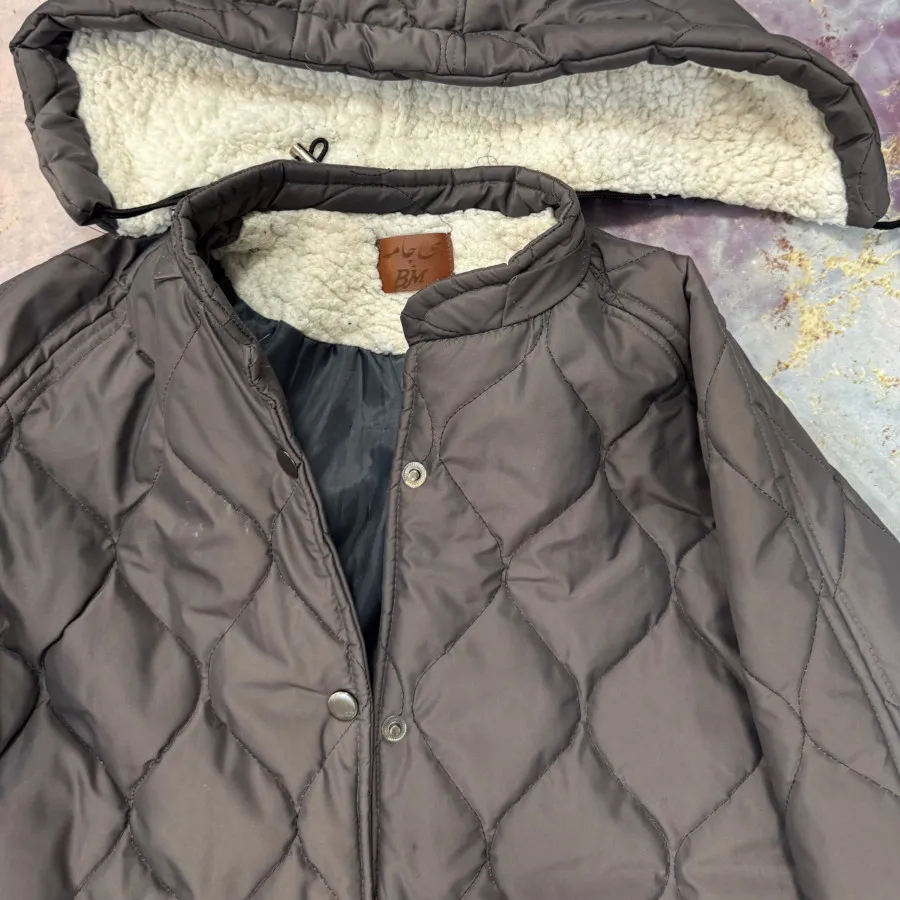 کاپشن کلاه دار