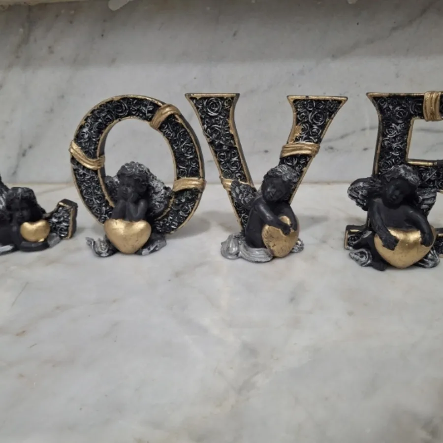 مجسمه 4 تا لاو ارسال رایگ