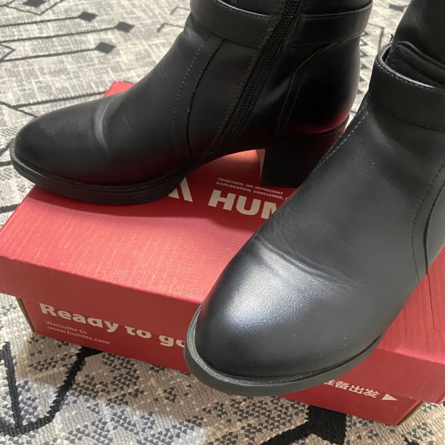 نیم بوت خارجی