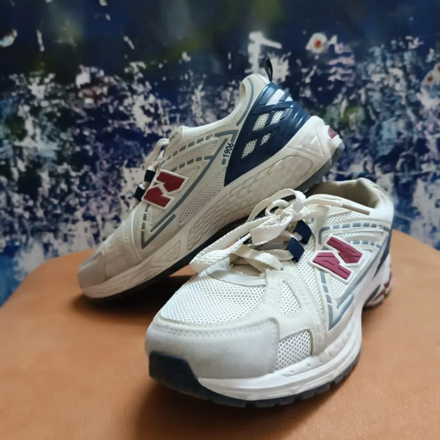 کتونی زنانه