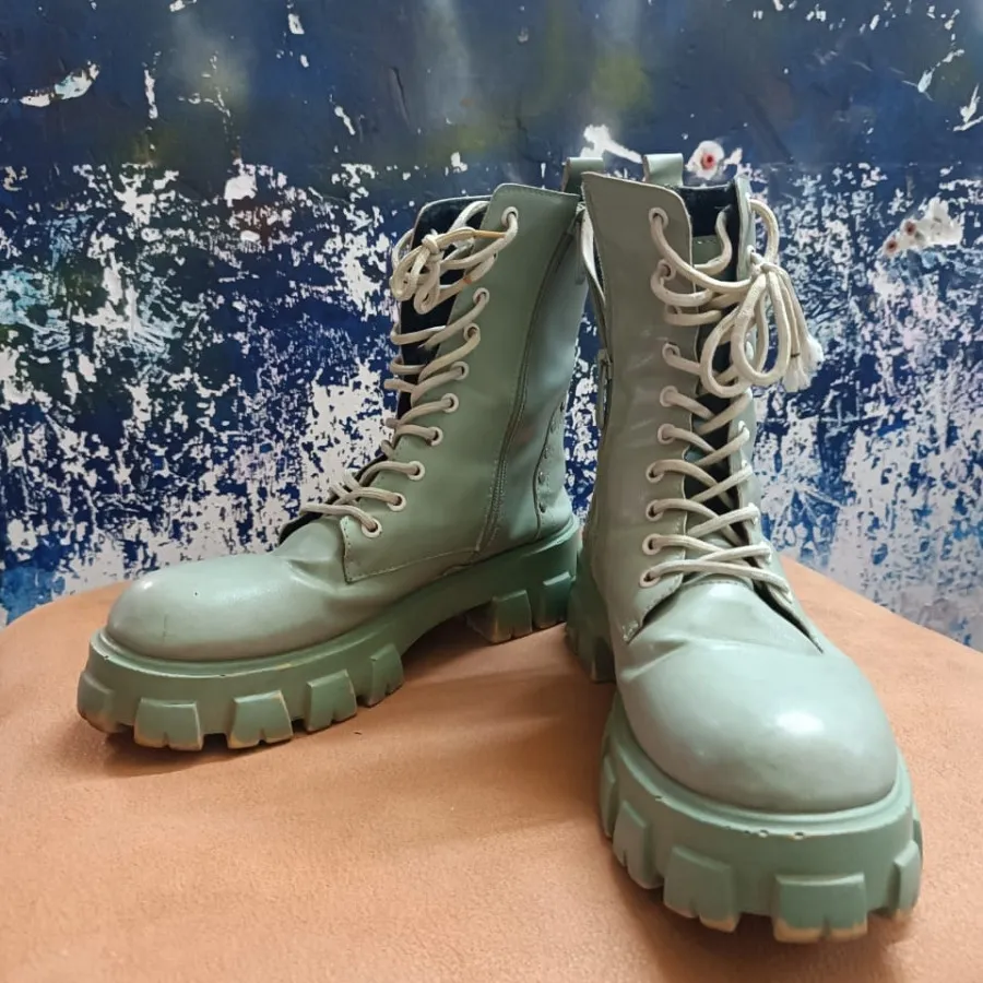 نیم بوت زنانه