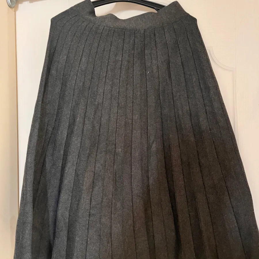 دامن پاییزه