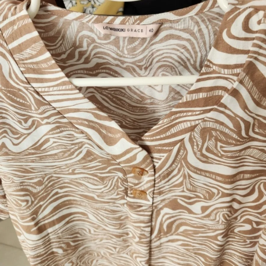 شومیز آستین کوتاه