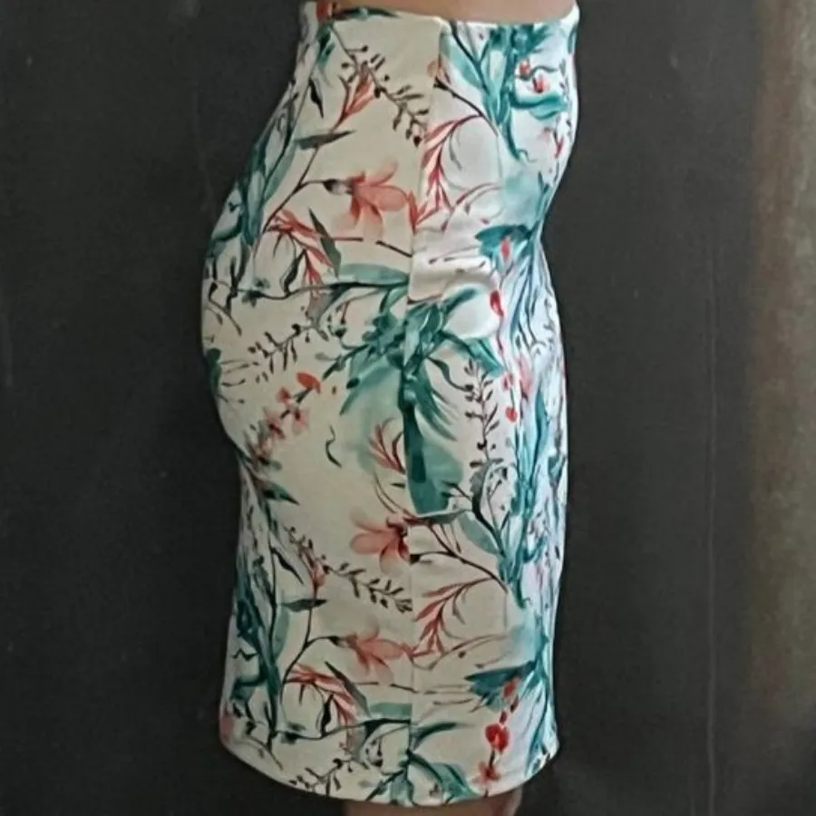 دامن زنانه و دخترانه