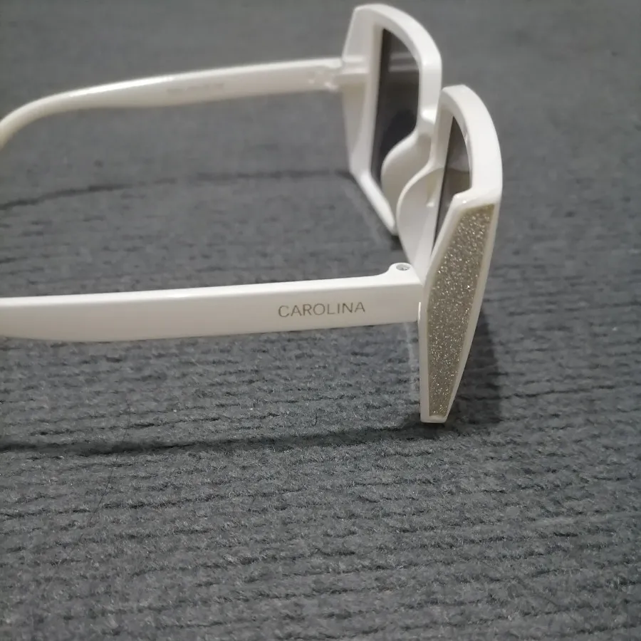 عینک آفتابی