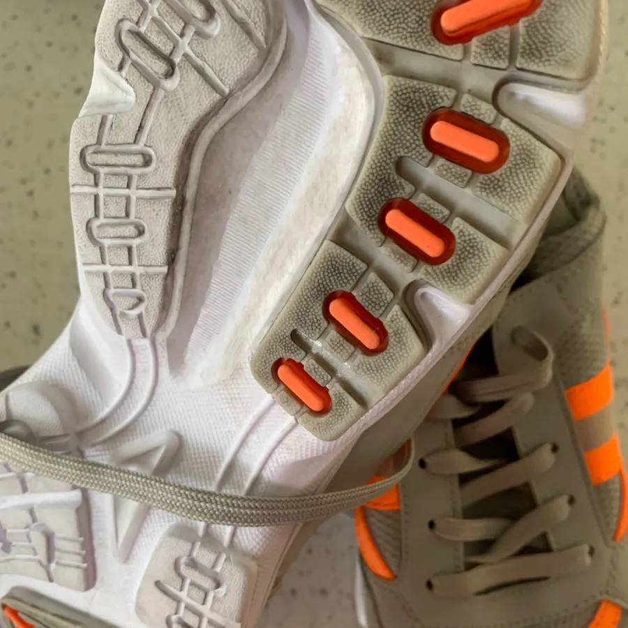 کتانی خارجی