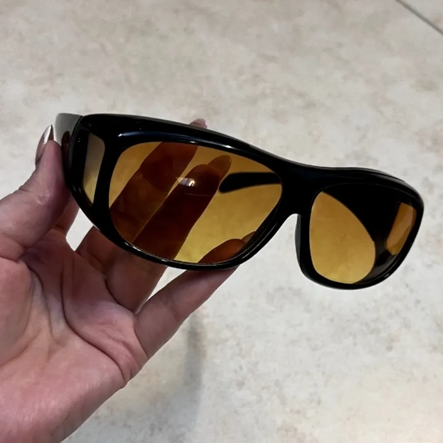 عینک آفتابی