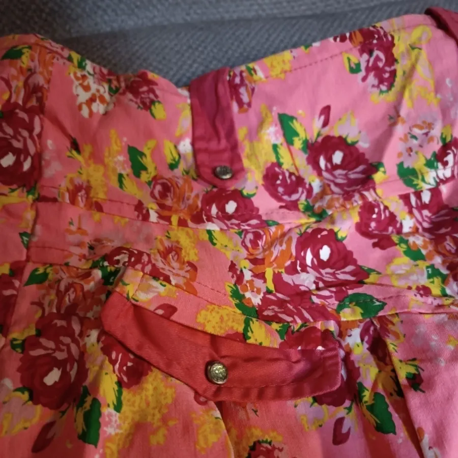 دامن کوتاه زنانه کشی