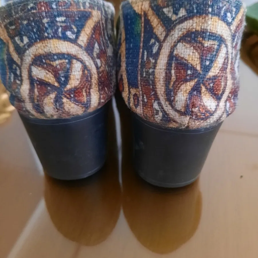 کیف،و کفش چرم دست دوز