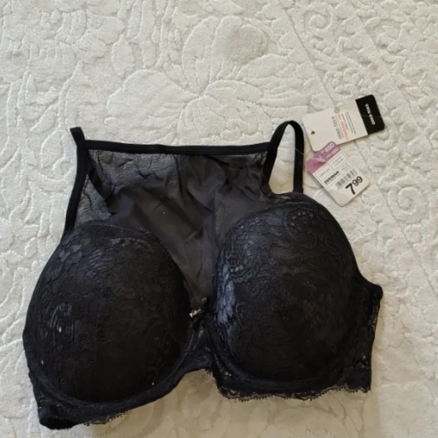 سوتین نیم تنه خاص و جذاب