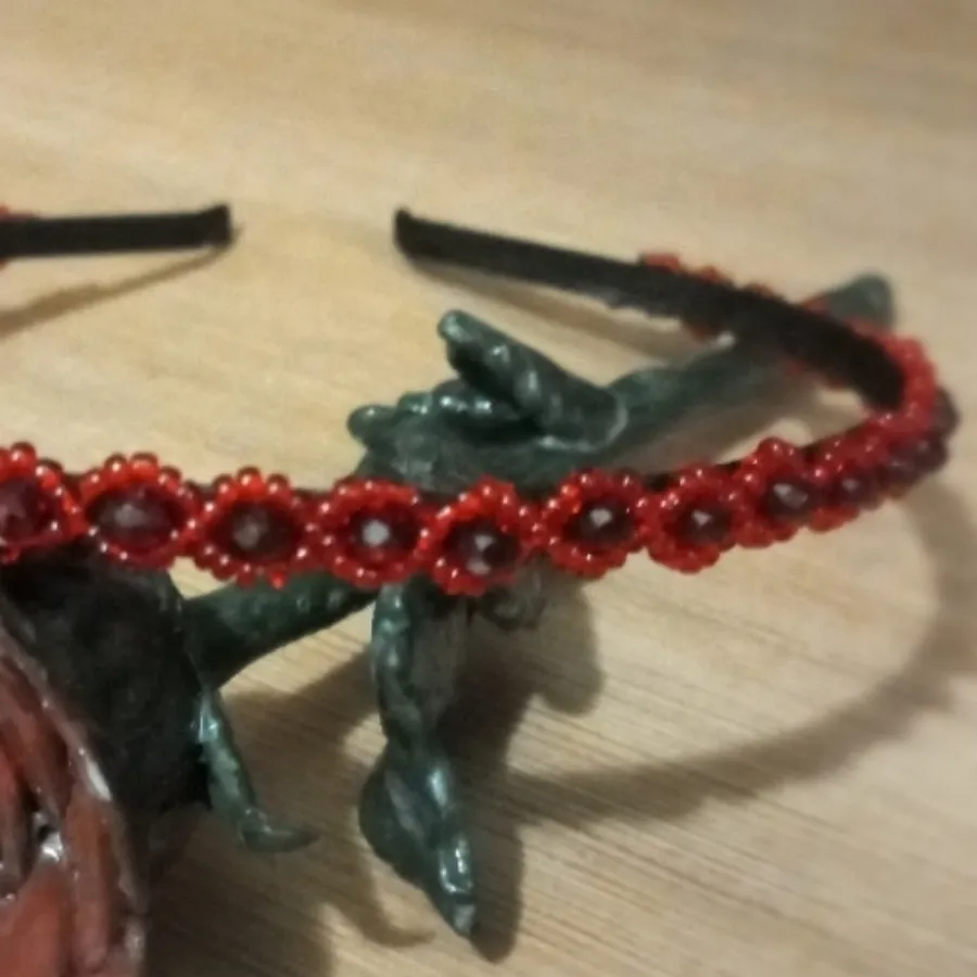 تل قرمز مجلسی یلدا