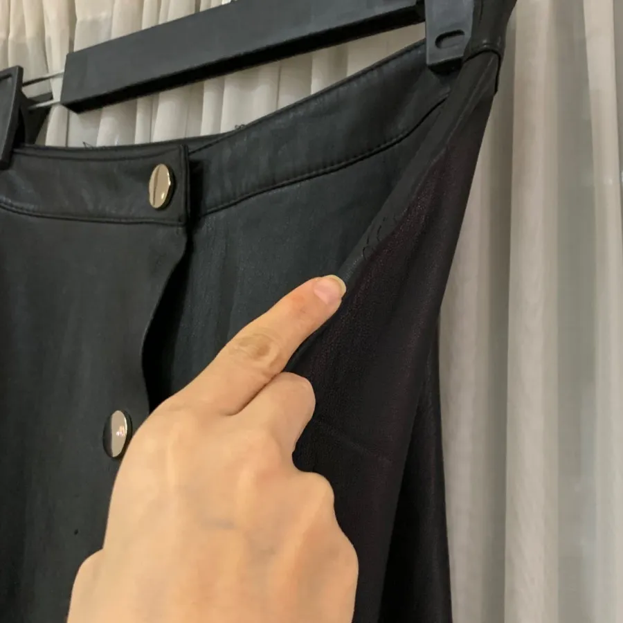 دامن چرم زارا