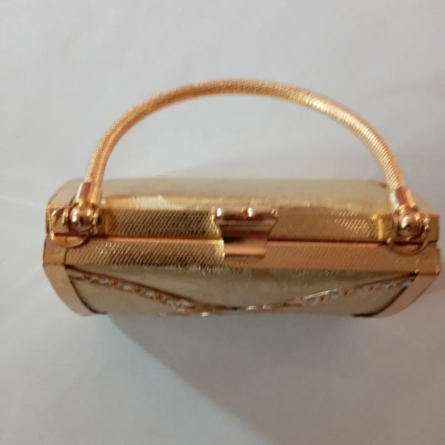 کیف عروسکی طلایی