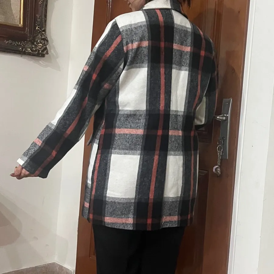 پالتو در حد نو‌حراجی