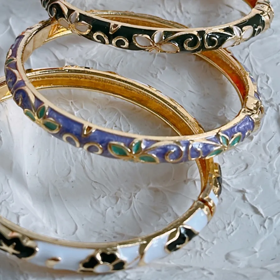 بنگل میناکاری