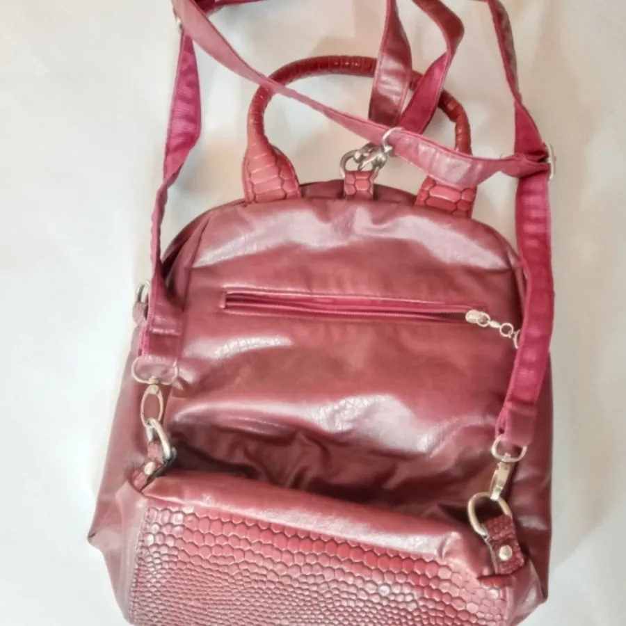 کیف کوله ایی چرمی