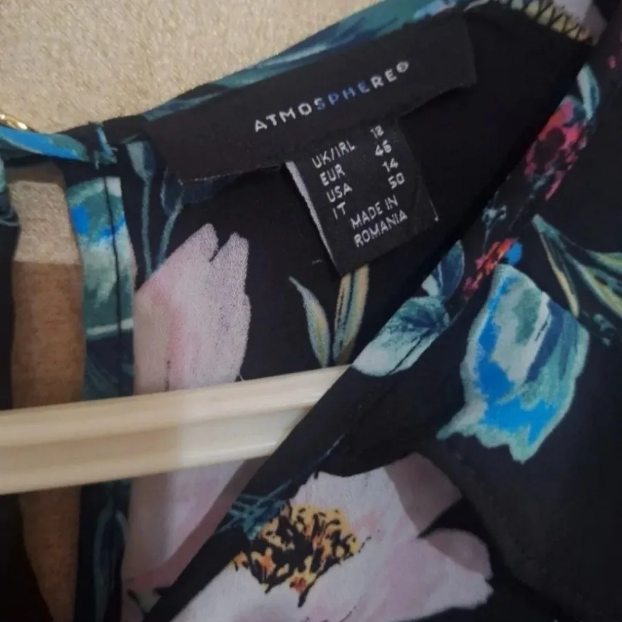 شومیز برند اتمسفر