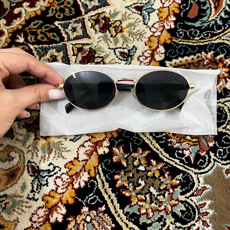 عینک بیضی سلین پرادا