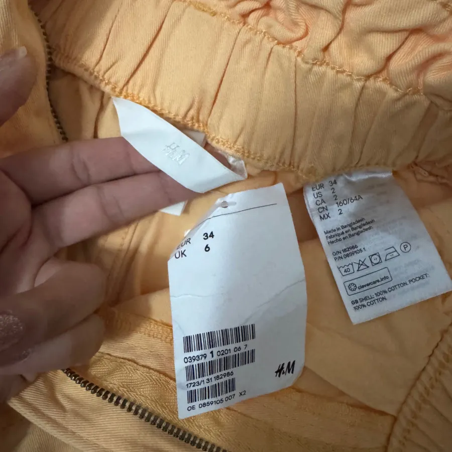 شلوارک نارنجی H & M s