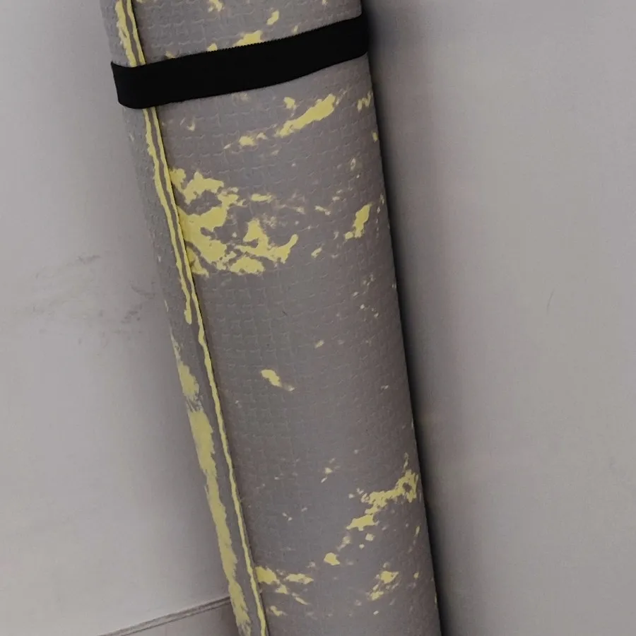 زیر انداز ورزشی