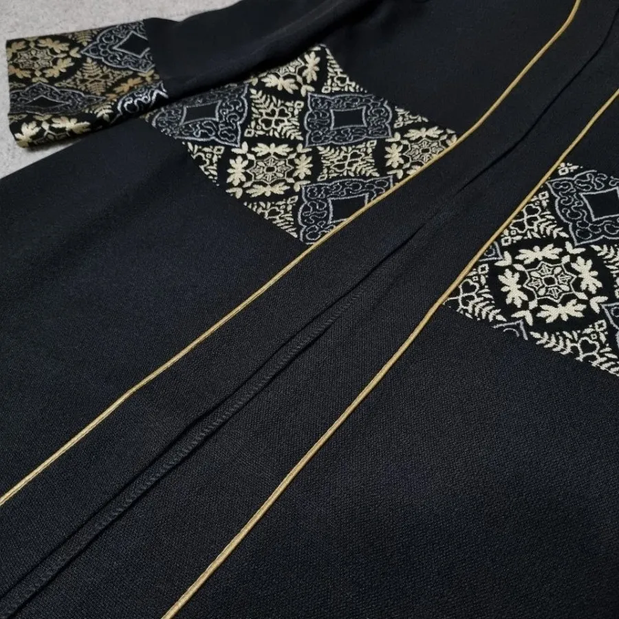 مانتو مجلسی