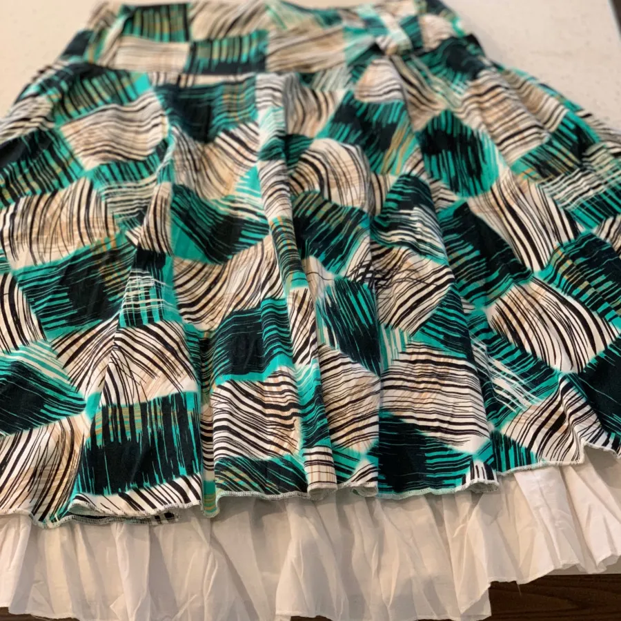 دامن نخی پر چین دخترانه