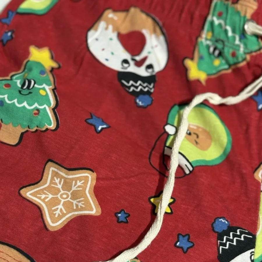 شلوارک خونگی طرح کریسمس