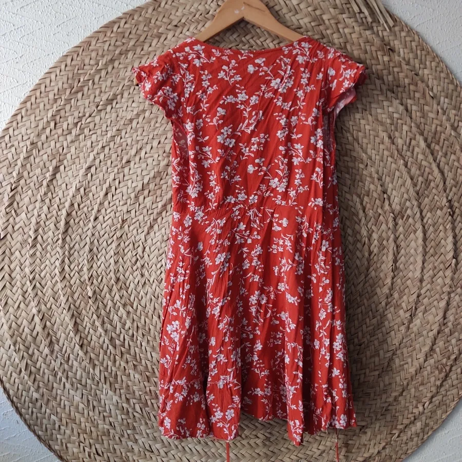 پیراهن دخترانه