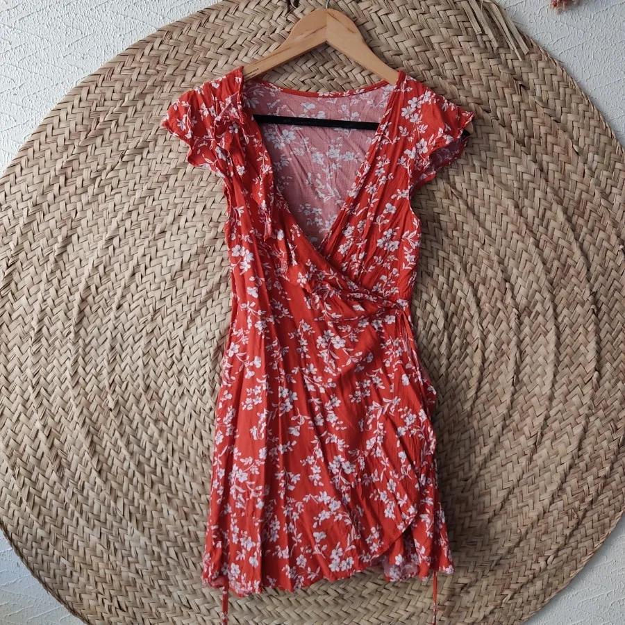 پیراهن دخترانه